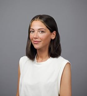 Headshot of Izabela Khundzakishvili